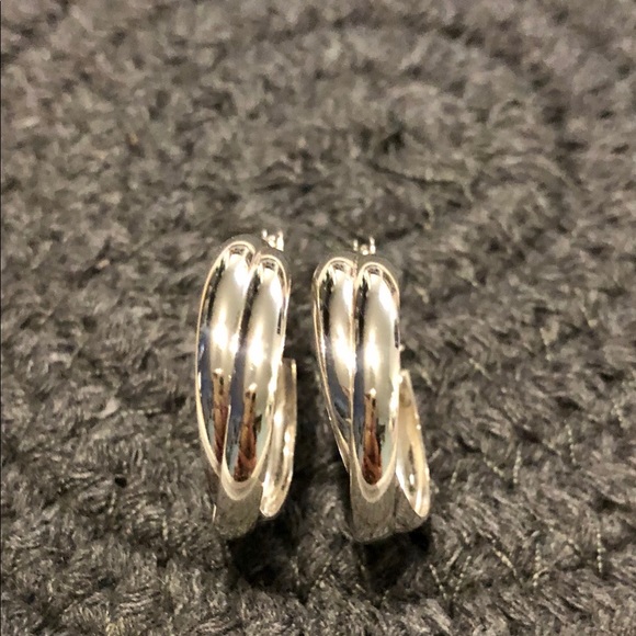 Sterling silver hoops - Picture 3 of 3